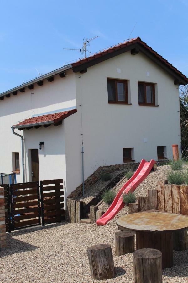Valentovi Holiday home Velke Bilovice